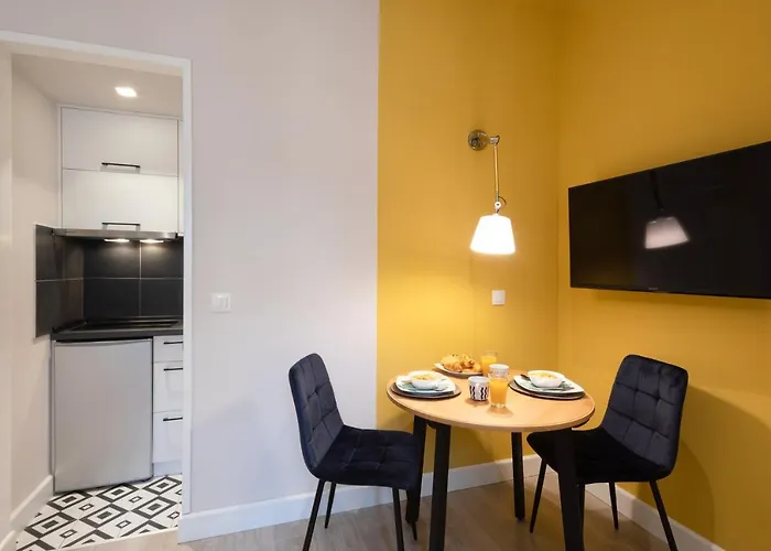 Corfu Town Twin Studios- Liston Area * Corfu (city)